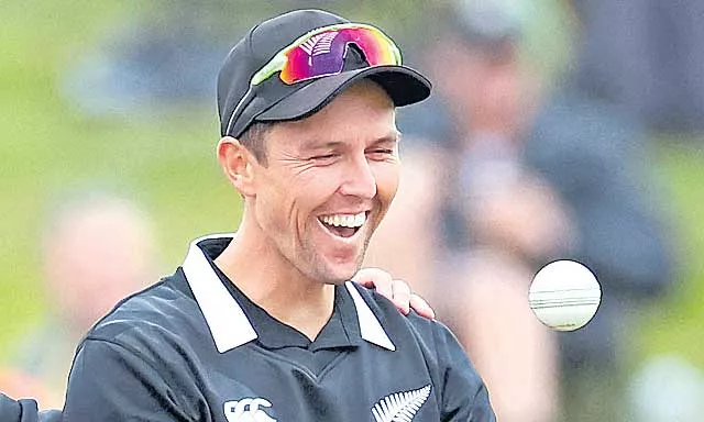 New Zealand beat Bangladesh by 8 wickets - Sakshi