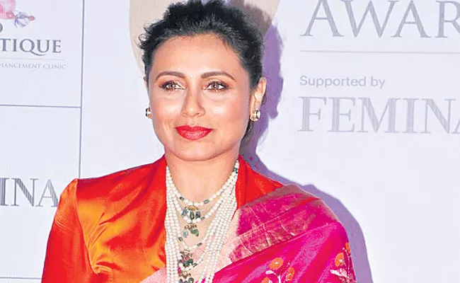 Rani Mukherjee To Star In Mistress Chatterjee Vs Norway - Sakshi