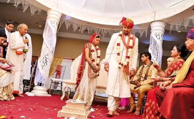 Newlyweds Maintain Celibacy For 3 Days - Sakshi