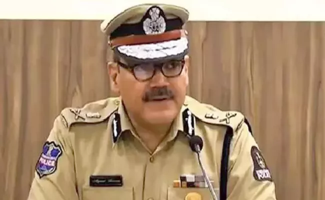 CP Anjani Kumar Said Hyderabad Is Second Safest City In Country - Sakshi