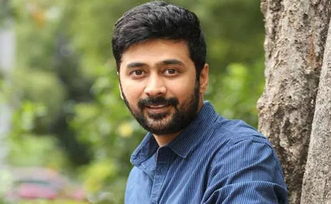 Rahul Ravindran Is Part Of The Great Indian Kitchen Remake‌ - Sakshi