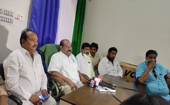 YSRCP Leader Says TDP Leader Adireddy Vasu Illegal Activities Will Out - Sakshi