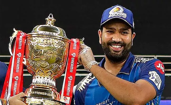 IPL 2021 Rohit Sharma Joins Mumbai Indians Camp Just A Day After Completion Of ODI Series With England - Sakshi