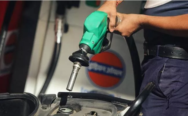 Petrol diesel prices slashed again today. Here is details - Sakshi