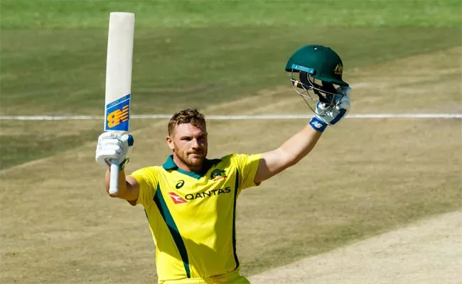 Finch becomes First Australian batsmen To Score 100 Sixers In International T20 - Sakshi