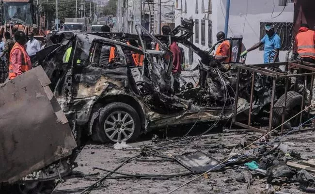 Car Bomb Explosion In Somalia - Sakshi