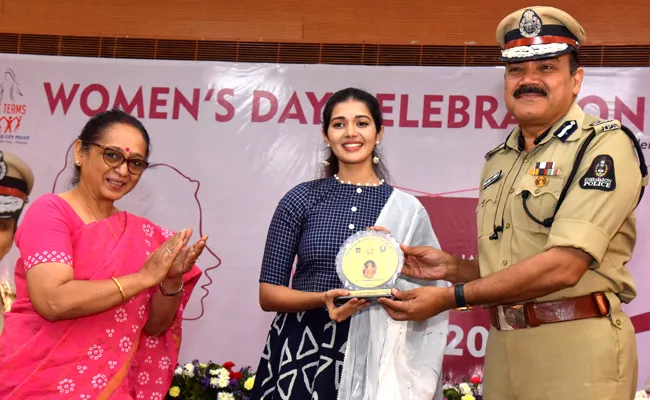 Miss India Earth Tejaswi Women Day Celebrations 2021 By Telangana Police - Sakshi