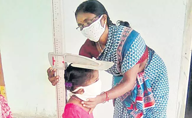 Telangana Children Very Weak Due To Malnutrition - Sakshi