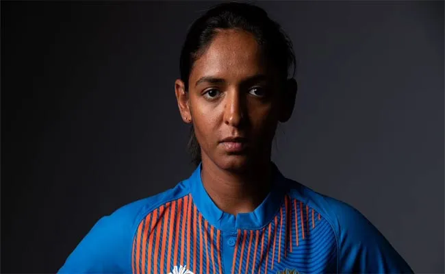 Harmanpreet Kaur Is The Fifth Women Cricketer To Play 100 ODIs - Sakshi