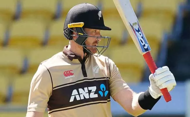 New Zealand beats Australia by seven wickets to claim the T20 - Sakshi