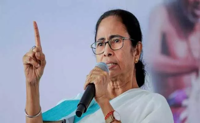 I Will File Nomination Only If You Consider Me As Your Daughter Says Mamata Banerjee In Nandigram Election Campaign - Sakshi