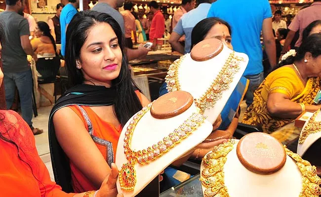 Today Gold and Silver Price in Hyderabad, 1st April 2021 - Sakshi