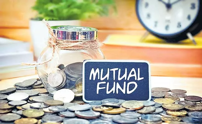 Mutual Fund Assets Soar 41percent To Rs 31.43 Lakh Cr - Sakshi