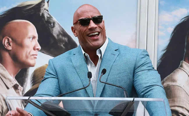 Dwayne Johnson On Poll Supporting Presidential Bid Shares Instagram - Sakshi