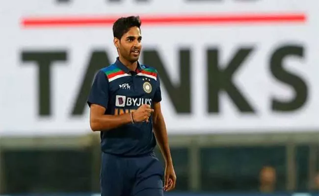 Bhuvneshwar Kumar And Lizelle Lee Voted ICC Players For The Month Of March 2021 - Sakshi