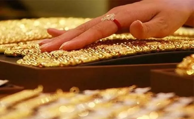  Crisil says Gold price fall not much of a worry for NBFCs - Sakshi