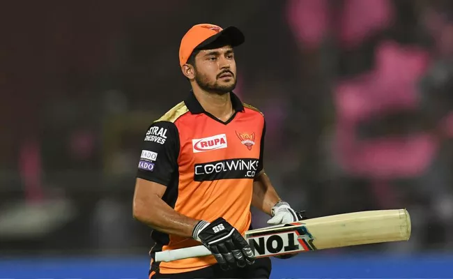 IPL 2021: SRH Ended Up Losing 11 Times When Pandey Batted 30 Plus Balls - Sakshi