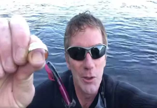 Diver Finds US Man's Lost Gold Ring In River  Viral Video - Sakshi