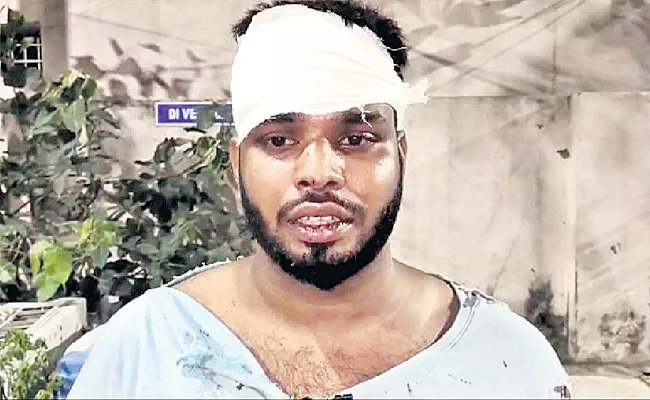 HYD: Man Attacked With A Knife For Asking Money To Water - Sakshi