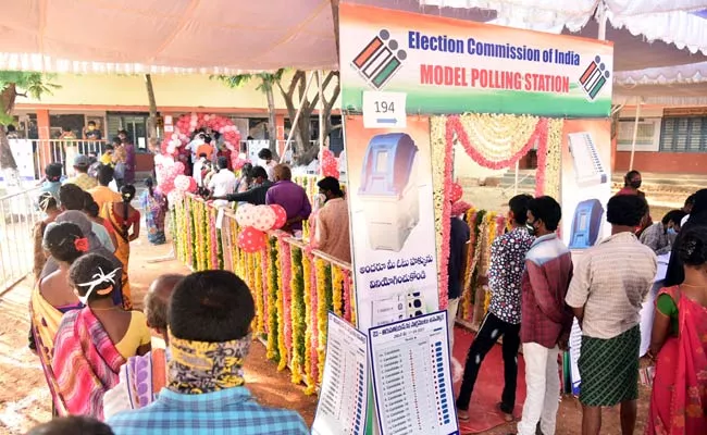 Festive Atmosphere At The Polling Stations In Nellore District - Sakshi