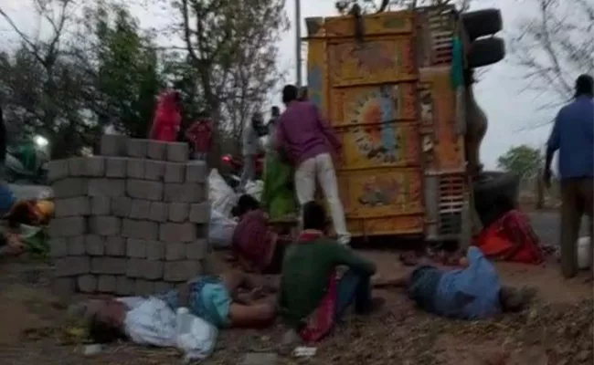 Road Accident At Shamshabad Outer Ring Road  - Sakshi