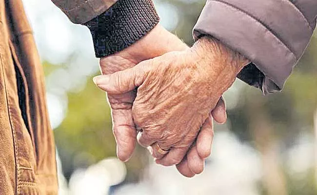 Retired Karnataka teacher places ad for life partner - Sakshi