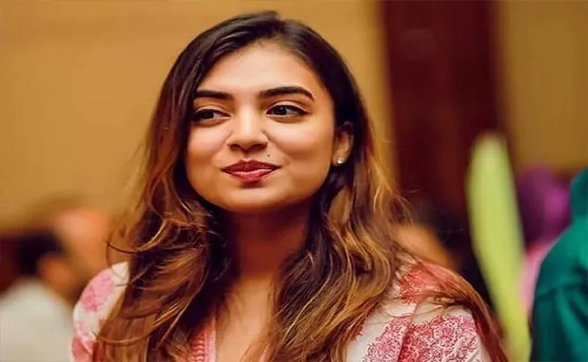 Nazriya Nazim Joins First Day Shooting Of Telugu Debut Movie - Sakshi