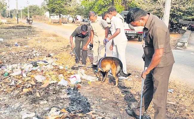 Grenade Bomb Explosion In SVU At Chittoor District - Sakshi