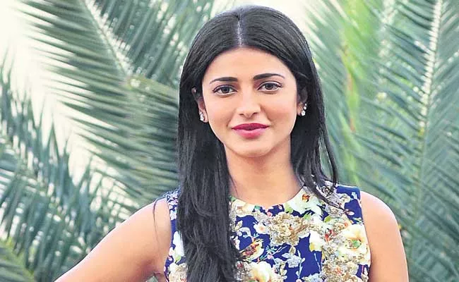 Shruti haasan Journalist role in Salaar Movie - Sakshi