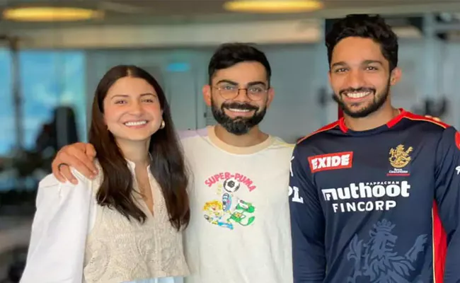 IPL 2021: RCBs Mohammed Azharuddeen Shares Pic With Virat Kohli And Anushka Sharma - Sakshi