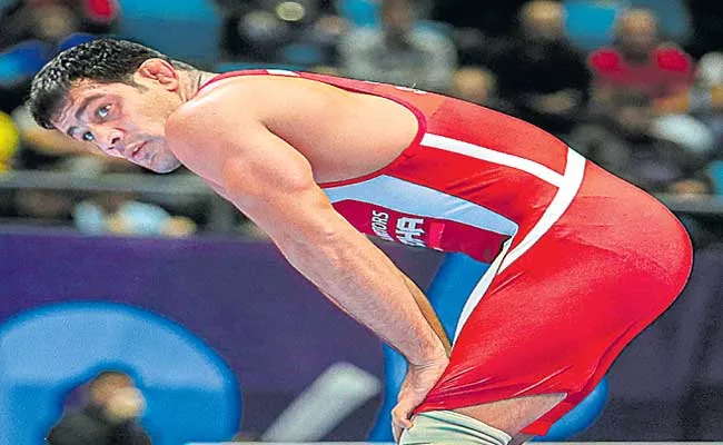 Wrestler Sushil Kumar left out of Olympic qualifier - Sakshi