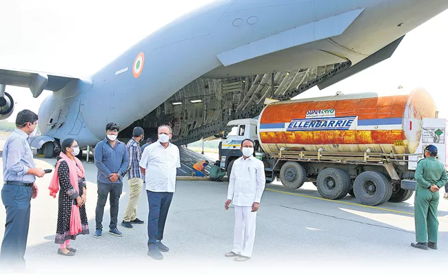 Telangana: Oxygen Sents On Air Crafts To Odisha - Sakshi