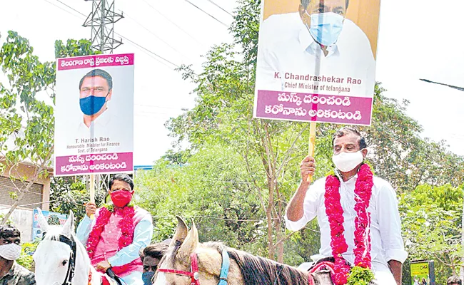 Corona Awareness Programme: Medak MP Kotha Prabhakar Reddy, MLC Farooq Hussain - Sakshi