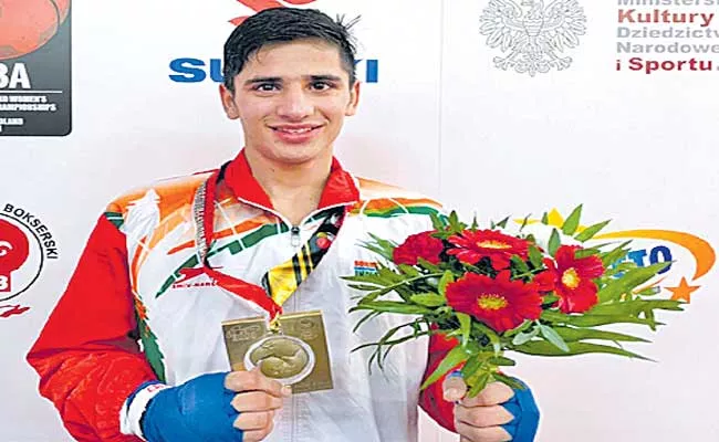 Sachin clinches gold in World Youth Boxing Championships - Sakshi