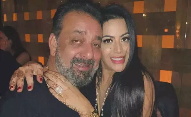 Sanjay Dutt Daughter Trishala Reveals Why Her Longest Relationship Ended - Sakshi