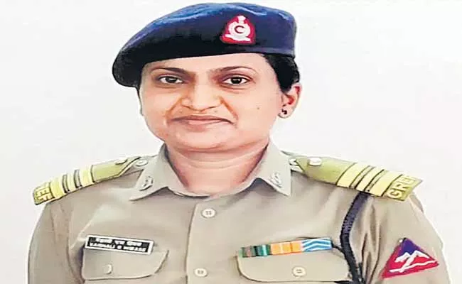 Vaishali Hiwase First Woman To Be Appointed As Commanding Officer In The BRO - Sakshi