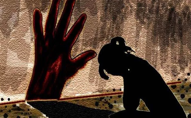 60 Year Old Man Attempt To Rape on Minor Girl In Suryapet District  - Sakshi