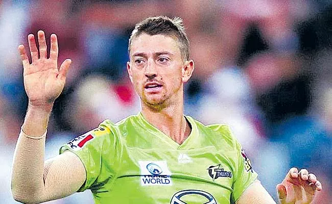 RCB Daniel Sams tests positive for COVID-19 - Sakshi