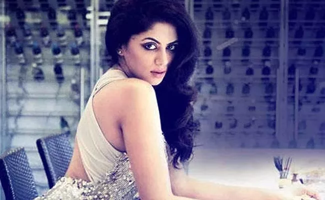 Kavita Kaushik says Bigg Boss is a fake reality show - Sakshi