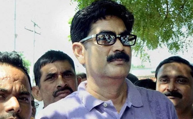 ormer RJD MP Mohammad Shahabuddin dies due to COVID-19 - Sakshi