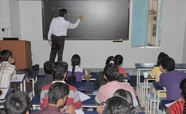 AP Government Declared Summer Holidays To SSC Students Today Onwards - Sakshi