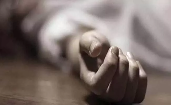 Man Assassinated By His Brother In Jiyaguda In Hyderabad - Sakshi