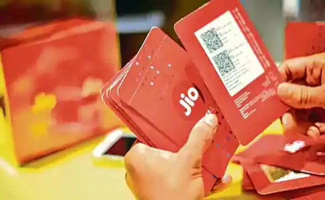 JioPhone users to get 300 minutes of free outgoing calls per month - Sakshi