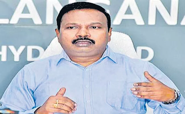 Public Health Director Gives Clarity On Telangana Stops Ambulances - Sakshi