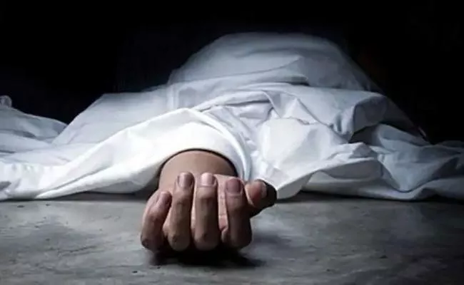 Young Man Found Lifeless In Hasanparthy Warangal - Sakshi