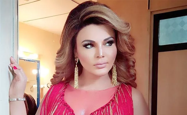 Rakhi Sawant Says She Has No Regrets About Being An Item Girl - Sakshi