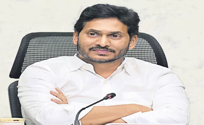 YS Jagan key decisions in high-level review on covid, vaccination - Sakshi