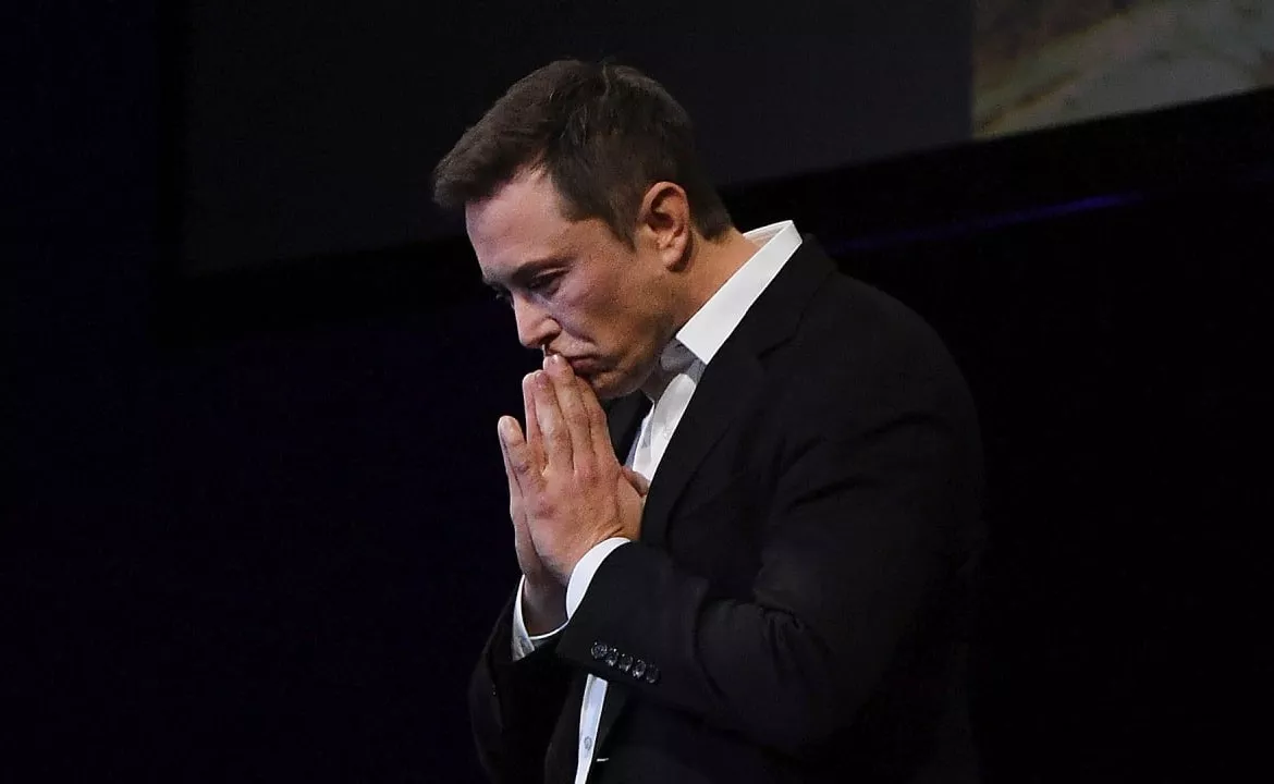 Elon Musk Lost Above 9 Billion Dollars This Year - Sakshi