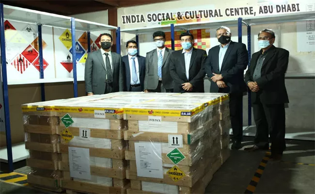 India Social and Cultural Centre Donates Oxygen Cylinder To India From UAE - Sakshi