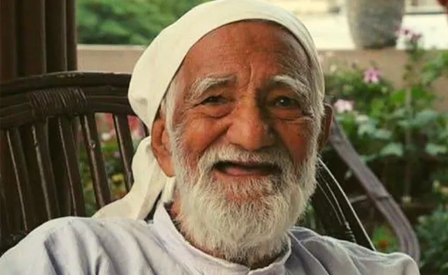 Chipko Activist Sundarlal Bahuguna Dies With Covid - Sakshi